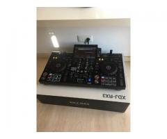 Pioneer DJ XDJ-RX3, Pioneer XDJ-XZ